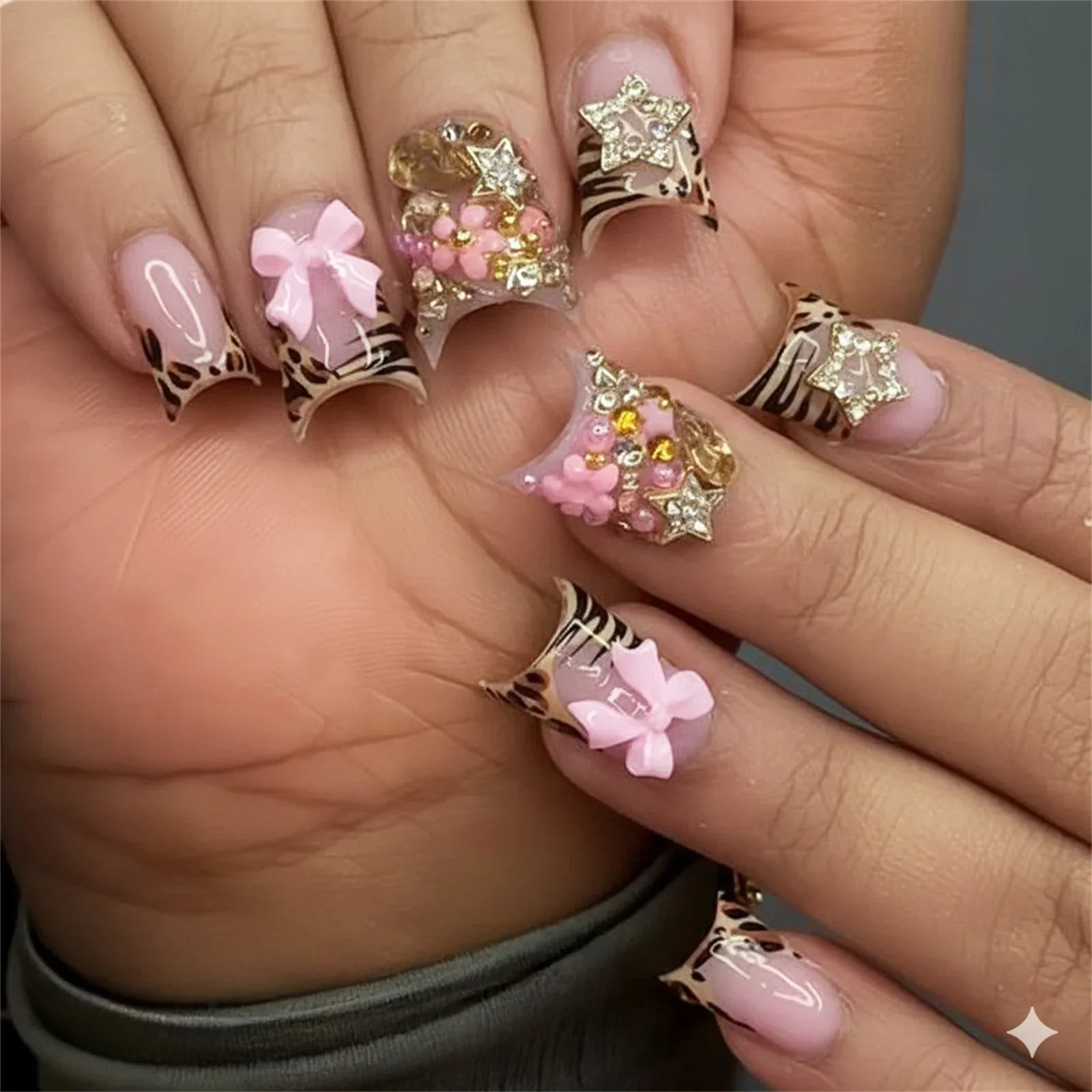 24pcs pink fake nails with leopard print, 3D bowknots, and butterfly design, short duckbill style